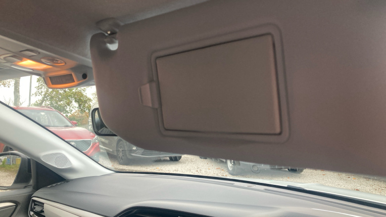 Vauxhall Corsa 1.2 SE 5dr Petrol Hatchback